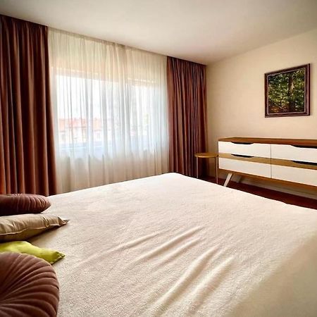 Bright And Modern Home Timisoara Bagian luar foto