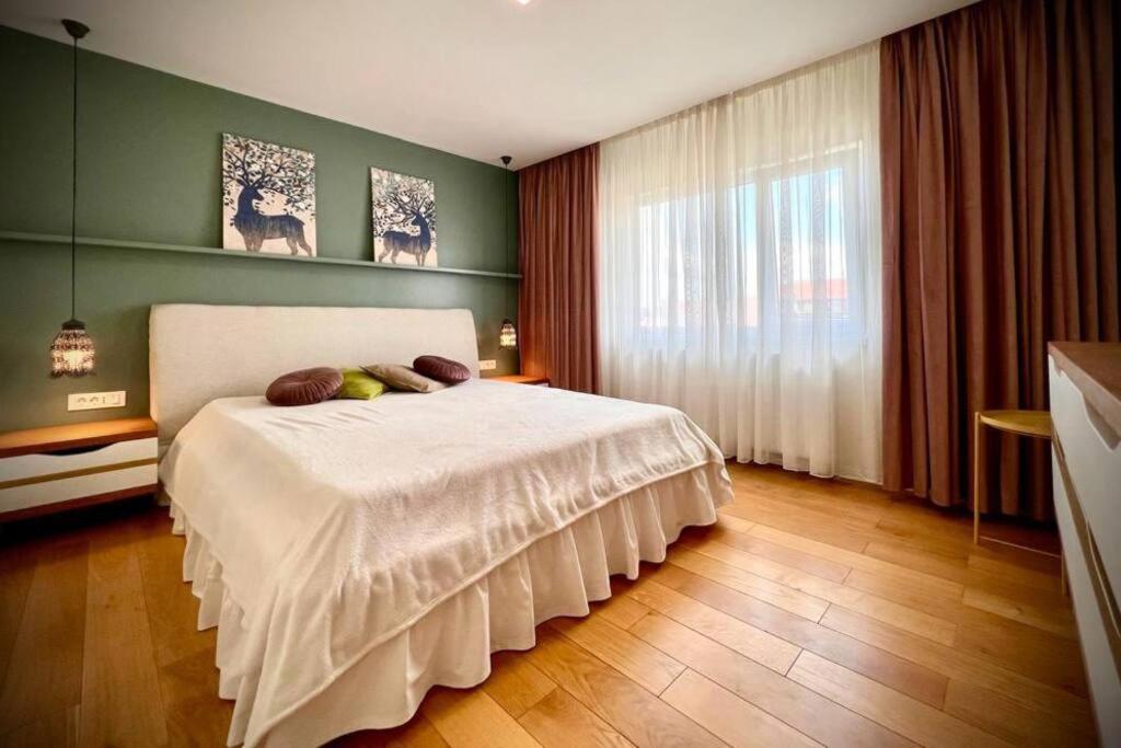 Bright And Modern Home Timisoara Bagian luar foto